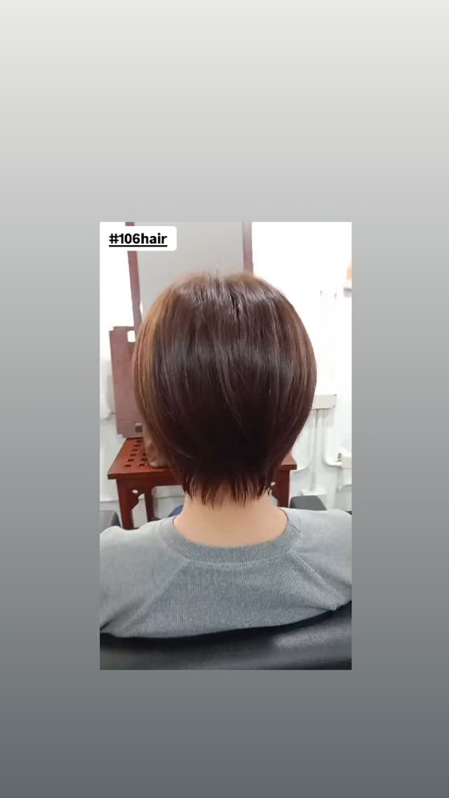 おはようございます(^^)
今日のお客さまは、
『可愛いオリーブカラー似合わせナチュラルショート』
いつも有難う御座います  ️オーガニックカラー️
️新髪質改善️
️ヘッドスパ魔界堕ち@アロマ️
️リタッチ1,000B️
ご新規割️
https://106.co.th/archives/3754  ご予約方法
【24時間Web予約】
106HAIR (sukhumvit 39)
https://cs.appnt.me/coupon/1271
【LINE予約】
https://lin.ee/s2xcxNN
【電話予約】
02-6627-106(日本人女性対応)
ご利用下さい🏻‍♂️  ️駐車場有り〼  いつも笑顔で…(^^)  #オーガニックカラー
#バンコク美容室
#バンコクヘアサロン
#スクンビット美容室
#ヘッドスパ魔界堕ちアロマ
#ハイライト
#ご新規割引き
#髪質改善
#可愛いオリーブカラー似合わせナチュラルショート